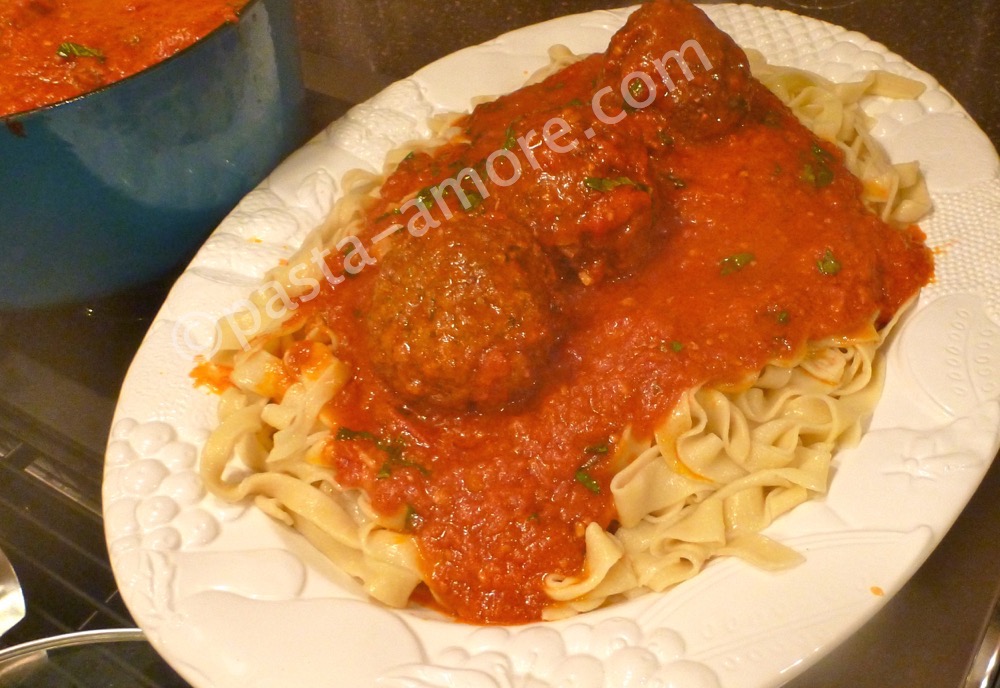 Homemade pasta for meatball sauce